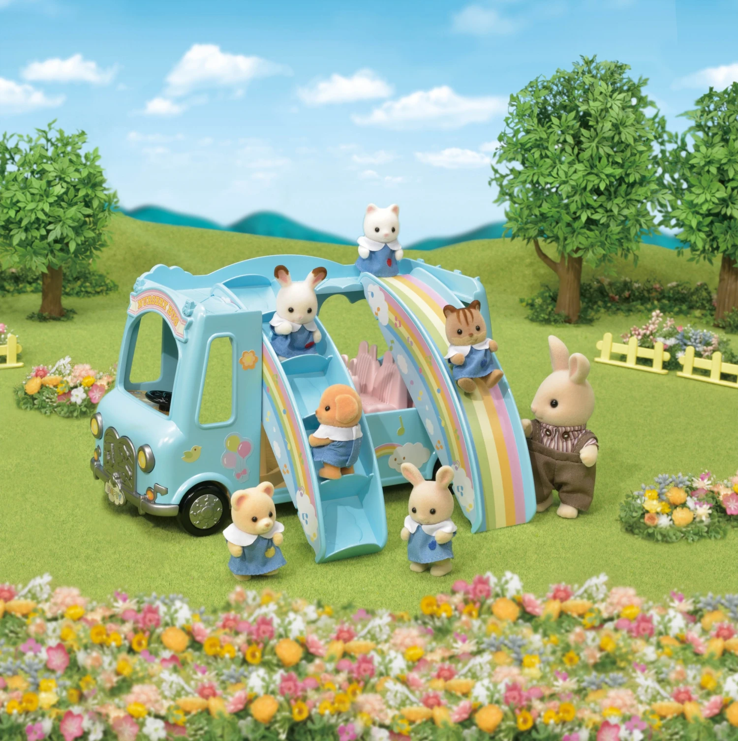Sylvanian Families Regenboog Babybus SF5317 19 Sylvanian Families Regenboog Babybus SF5317 - Afbeelding 17