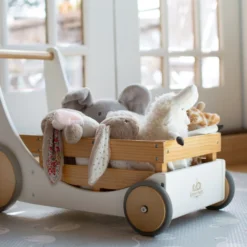Kinderfeets Cargo Walker Wit Duwkar En Speelgoedkist In 1. -Peuter Plezier Verkoopwinkel duwkar kinderfeets cargo walker wit 4