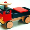 Houten Loopauto – Vrachtwagen Pintoy -Peuter Plezier Verkoopwinkel houten loopauto vrachtwagen pintoy