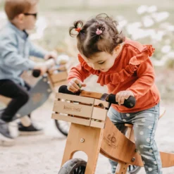 Tiny Tot Plus Bamboo Loopfiets Kinderfeets -Peuter Plezier Verkoopwinkel loopfiets kinderfeets tiny tot plus bamboe 2 scaled 1