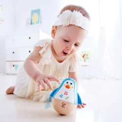 Muziek Tuimelaar Pinguin – Hape Music Wobbler 10 Muziek Tuimelaar Pinguin – Hape Music Wobbler -Peuter Plezier Verkoopwinkel tuimelaar pinguin hape e0331 pinguin music wobbler 2